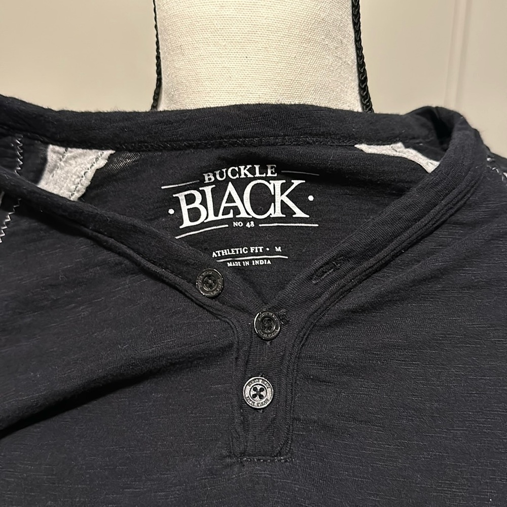 Buckle black long sleeve size medium
